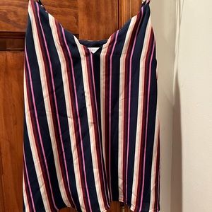 Woman’s striped scalloped edge tank top